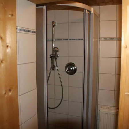 شقة Haus Therese